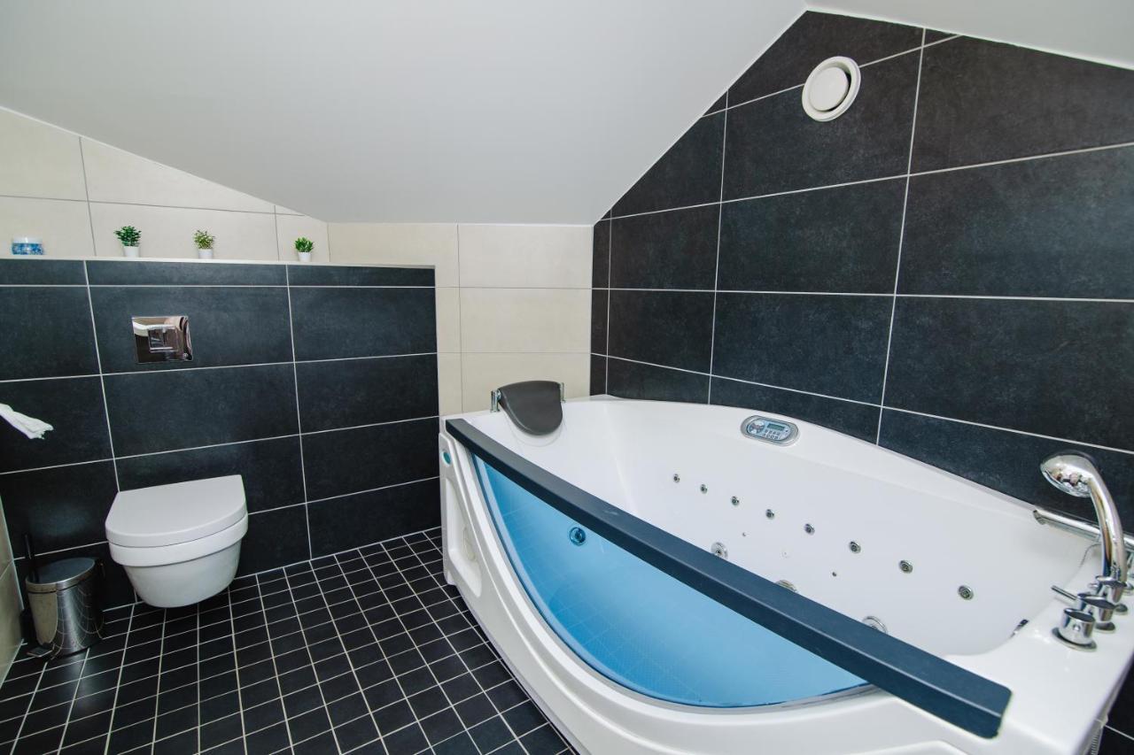 Apartamento Viisnurga Puhkemajad Uulu Exterior foto